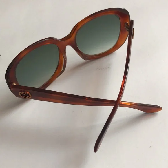 Gucci Sunglasses - Picture 6 of 16